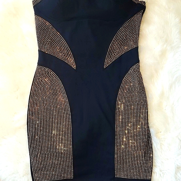 Bebe bodycon mini dress, size Large - Picture 3 of 8
